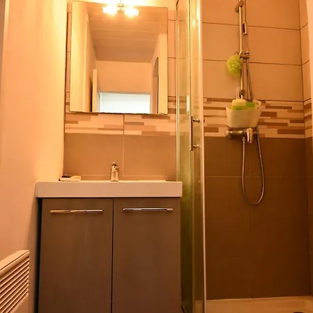 La Petite Maison Pour Deux *